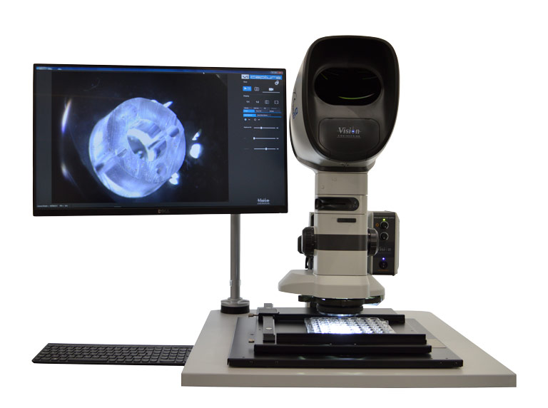 05-EVOTIS_Lynx_EVO-with-monitor-768×572